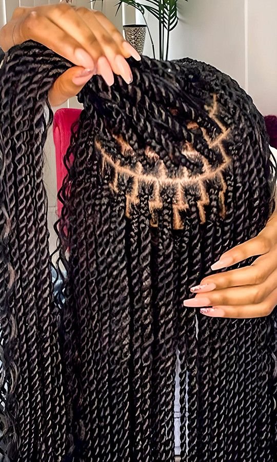 Client braid style by Lydia's Braiding